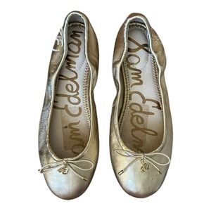 SAM EDELMAN Felicia Ballet Flats Gold Metallic Leather Womens 6 Bow Logo Charm